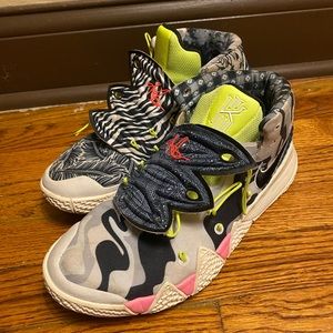 Nike kybrid size 9.5